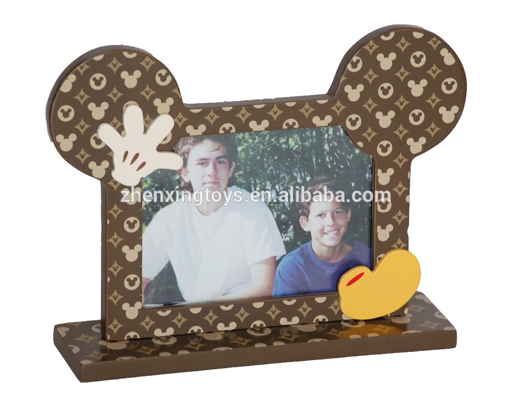 Wooden Cartoon Lovely Photo Frame for keeping nice memory